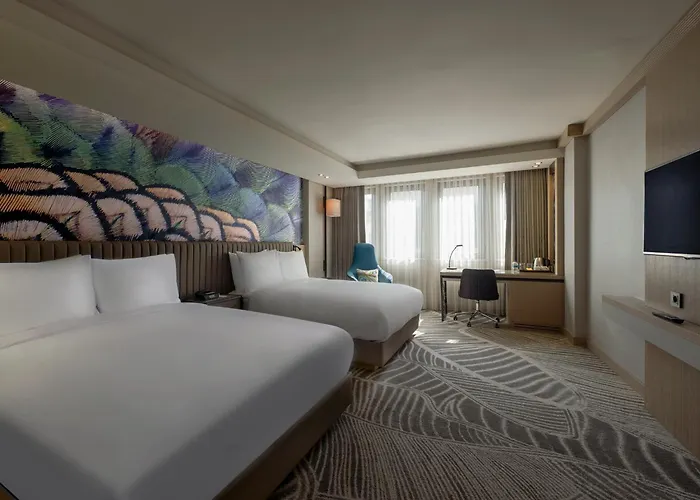 호텔 더블트리 바이 힐튼 - 시르케지